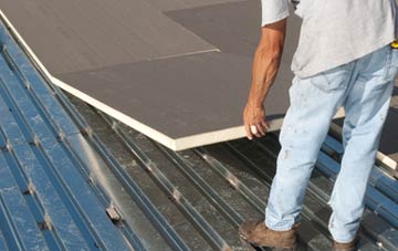 benefits of insulating Trill flat roofing
